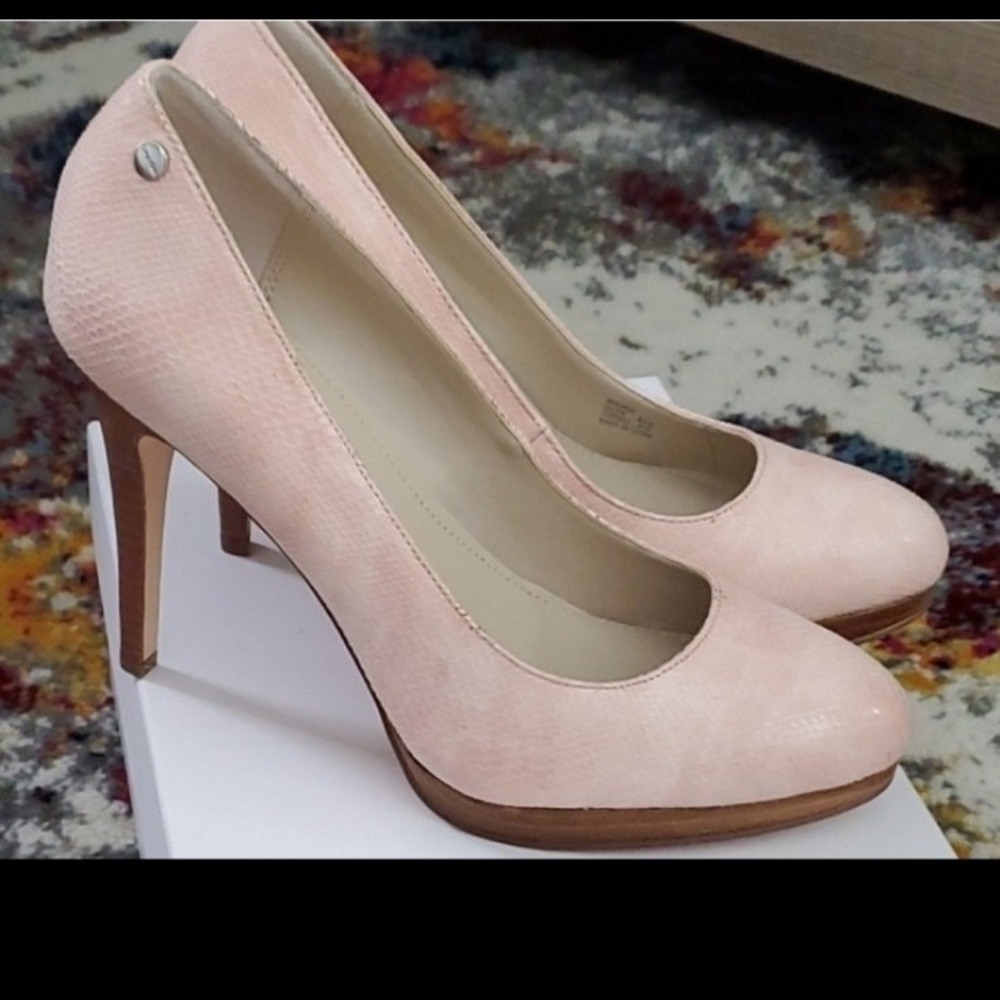 Calvin Klein Women's Shoes Pink Heels Faux Snakeskin Size 10M